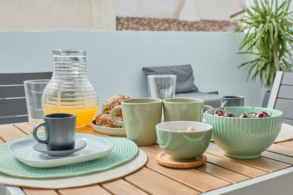 Sunny Cozy Penthouse With A Terrace At Plaza Del Carmen Valencia Exterior foto